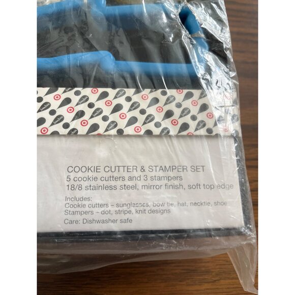 Band of Outsiders cookie cutter & stamp set - Picture 5 of 5